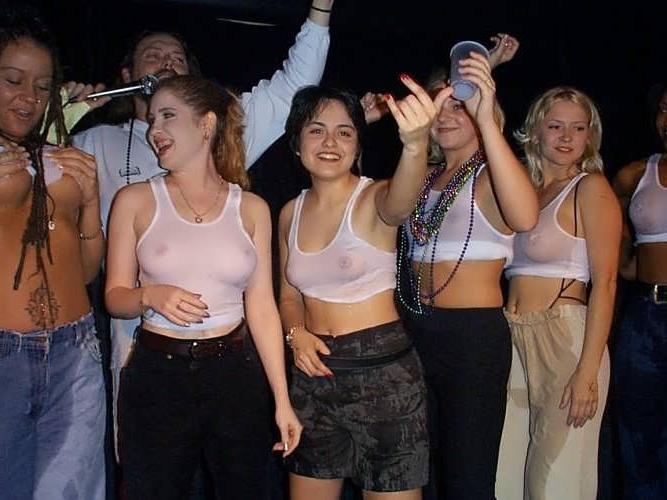 14P chicks naked at mardi gras and spring break