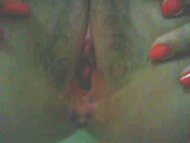 24P Capturing sex thru a cell phone