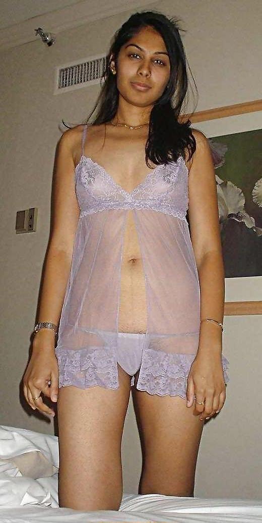 25P HOT INDIAN TEENS II