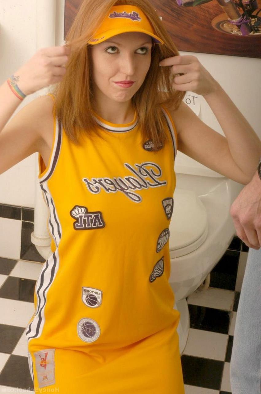 15P Cock Sucking Sports Fan