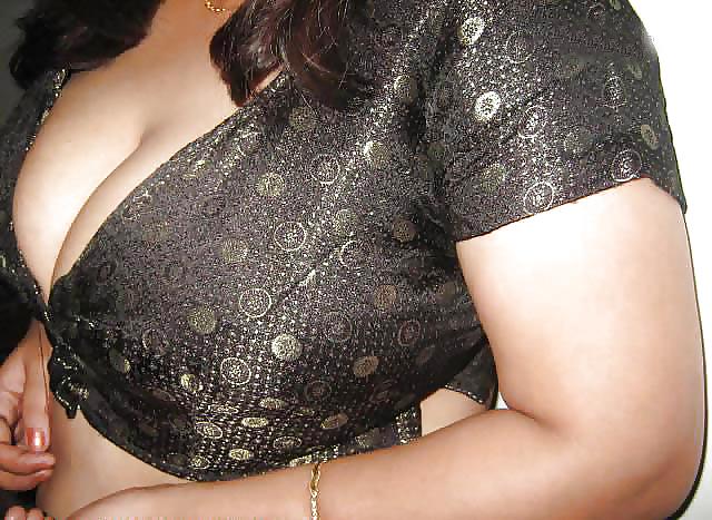 12P Indian wife saree strip with big boobies
