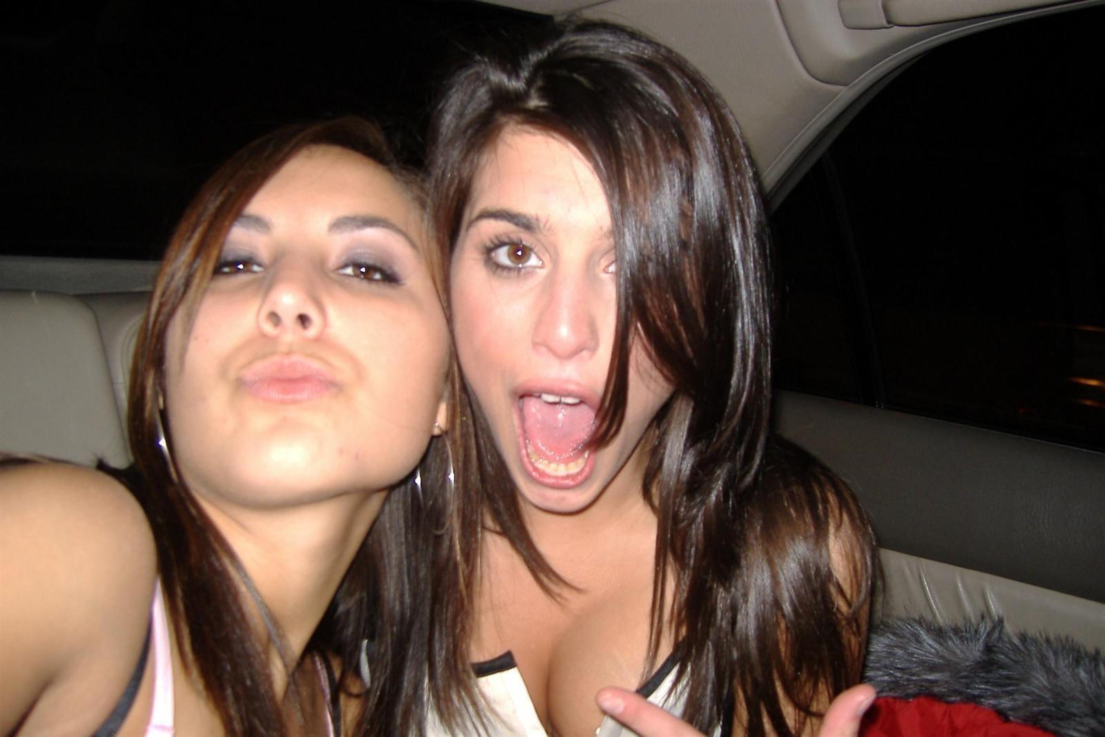 16P Yes, Girls Take Showers Together When They Are In A Hurry