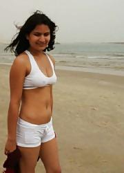 12P Dubai beach indian  lady,s