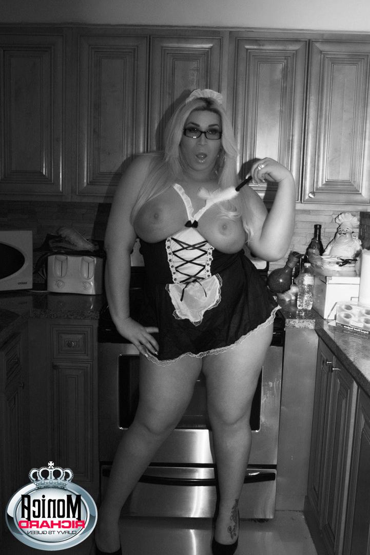 15P Chubby Tranny MONICA RICHARD is a Sexy Maid Slut