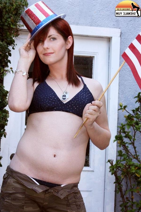 16P Sexy And Patriotic American Tgirl Strokes Her Fat Cock