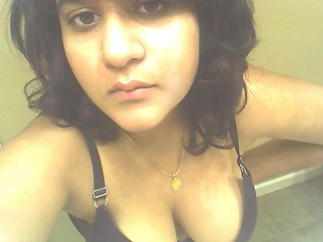 25P AMAZING INDIAN GIRLS