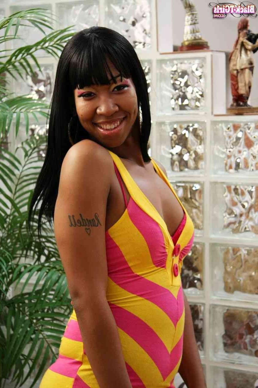 16P Black tranny showing off her big ass perky tits and cock