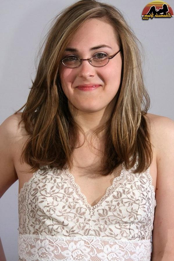 15P Stunning American Shemale Hazel Fucking A Lucky Stud