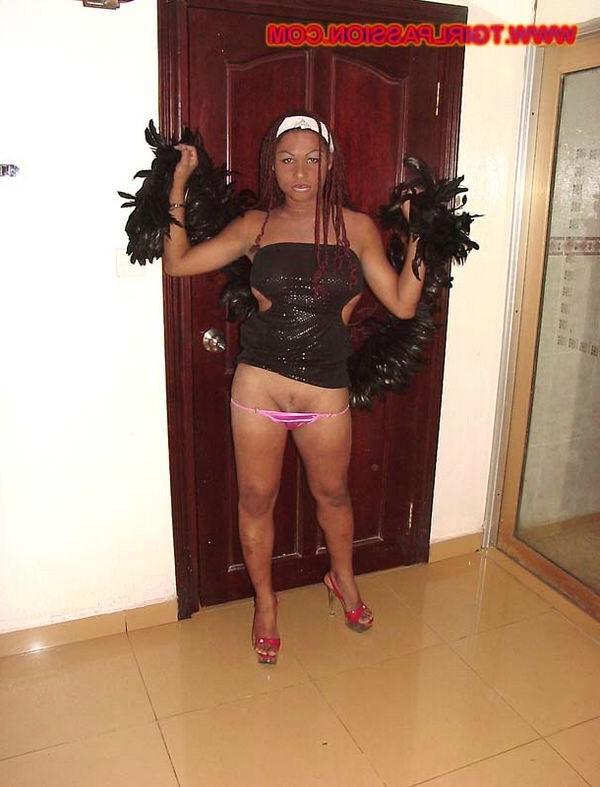 14P Beautiful ebony shemale cock stroker