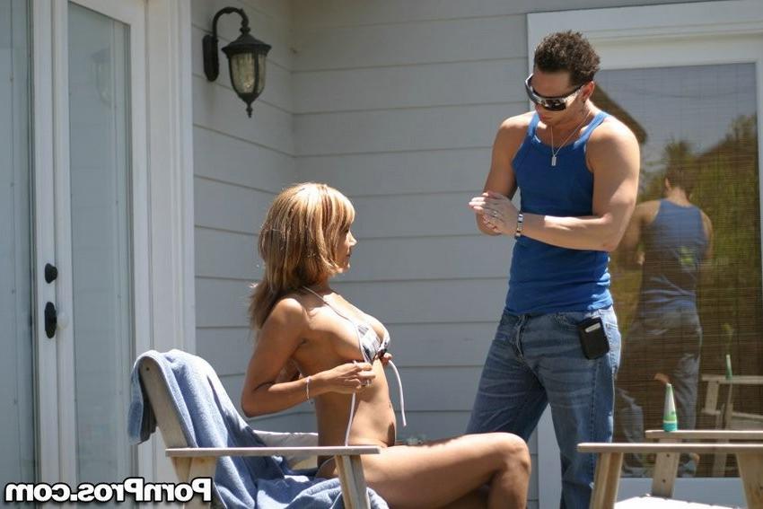 16P filthy housewife caught seducing another guy