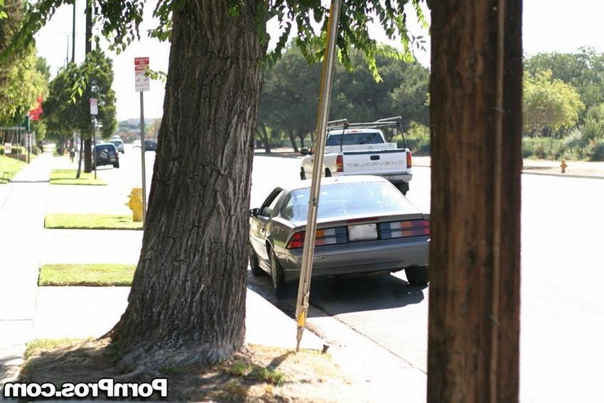 16P redhead girl caught on cam picking up her other guy