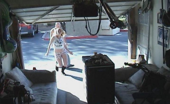 16P Wife caught on a cam fucked by other guy