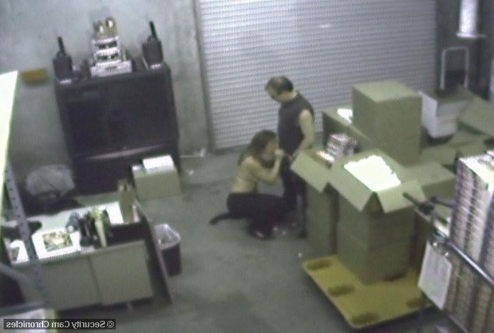 16P Horny amateur babe sucking cock caught by security cam