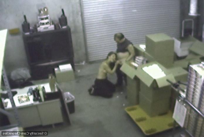16P Horny amateur babe sucking cock caught by security cam