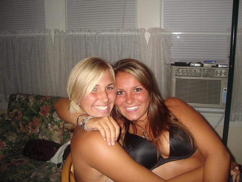 21P Real Girlfriends Caught On Camera!