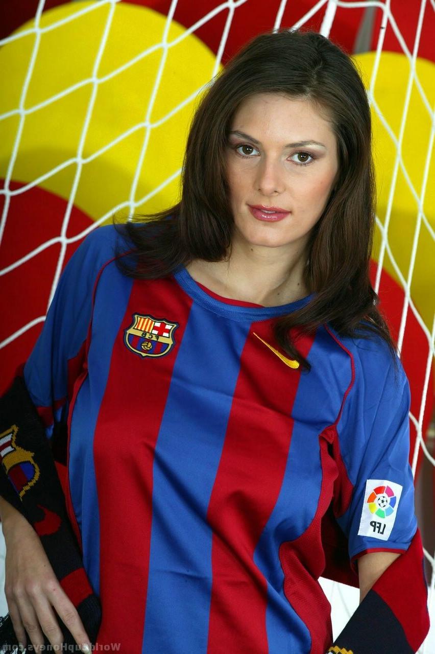 14P Sexy Busty Soccer Player