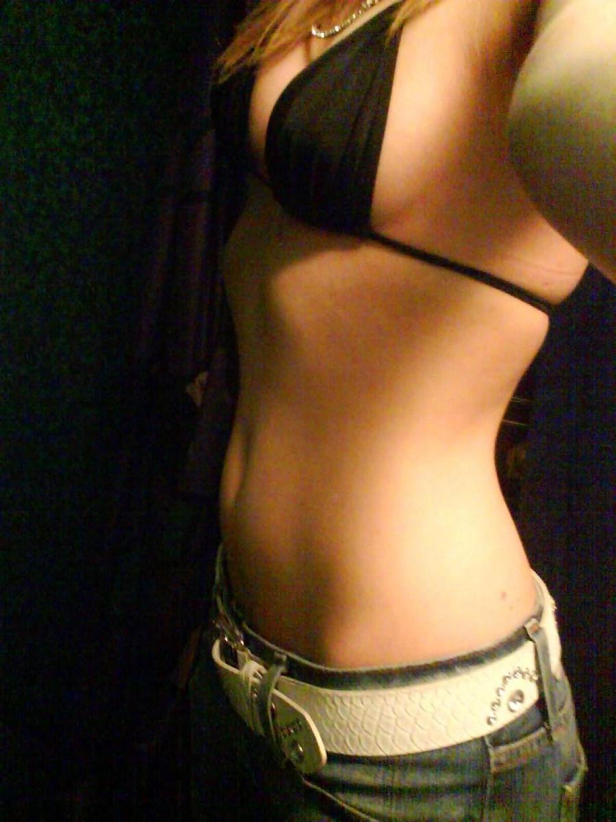20P Leaked homemade naked photos of sexy emo girlfriend