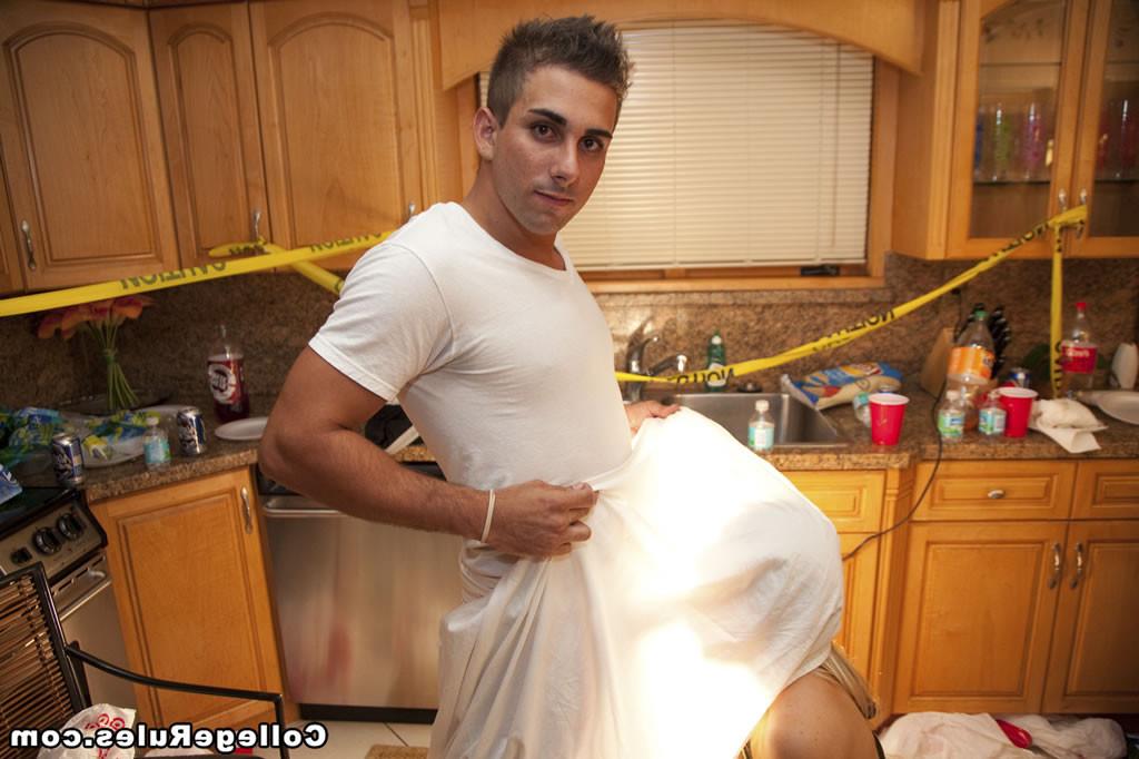 15P College orgies caught on film