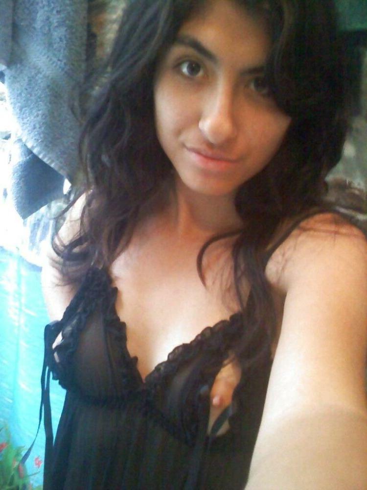 15P Indian gfs are posing and fucking gallery 7