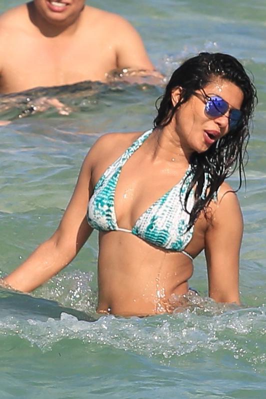25P Priyanka Chopra Caught Looking Hot On A Beach
