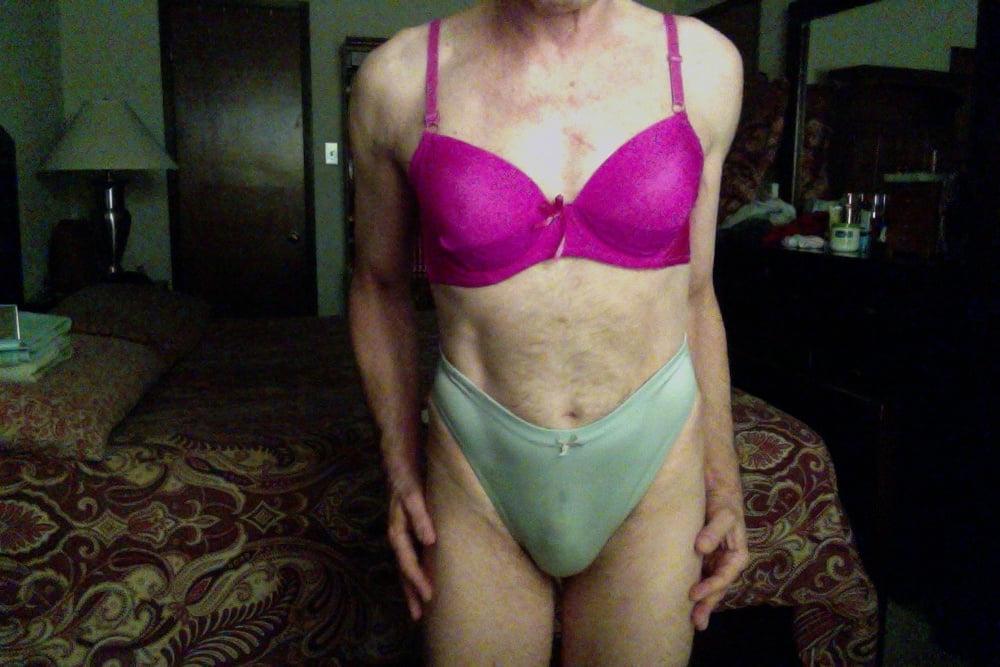 10P Sexy Petite Slim Crozzdresser