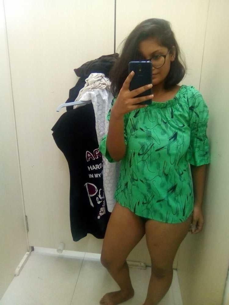 25P Nude slutty sexy wife indian desi