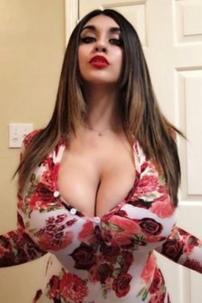 25P Spanish Girl : Briana Ramaa (Rare Pictures)
