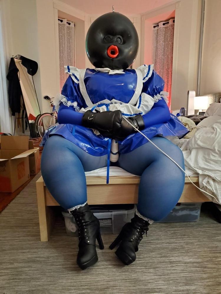 21P Inflatable Blue Ballhood Frilly Maid