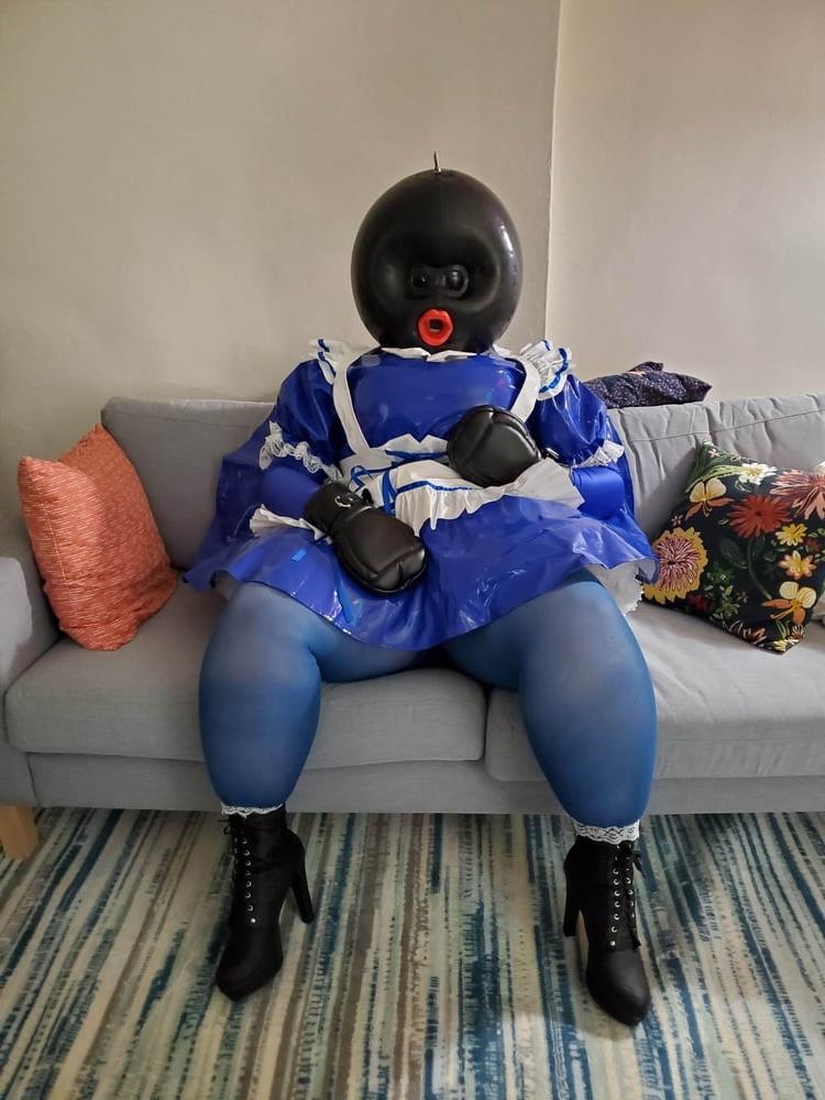 21P Inflatable Blue Ballhood Frilly Maid