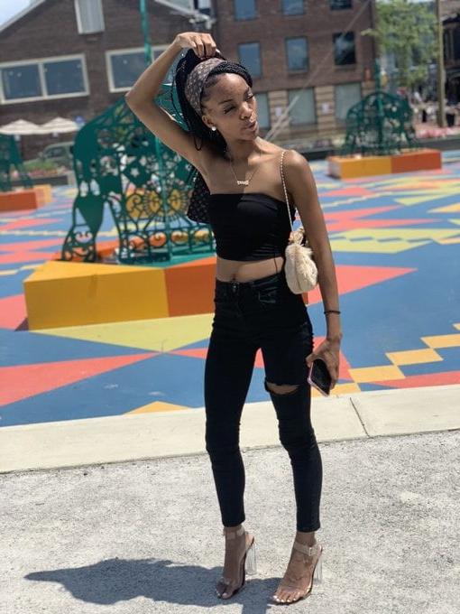 8P Skinny ebony teen non nude