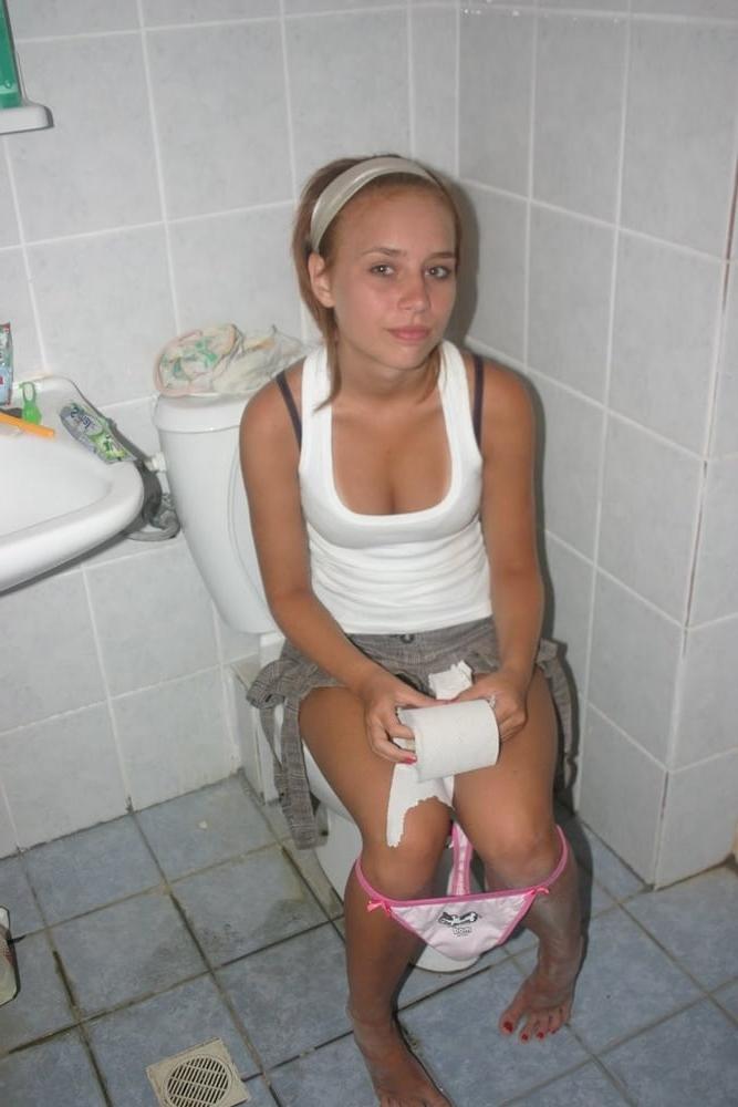25P Caught Peeing Exposed and Humiliated 6
