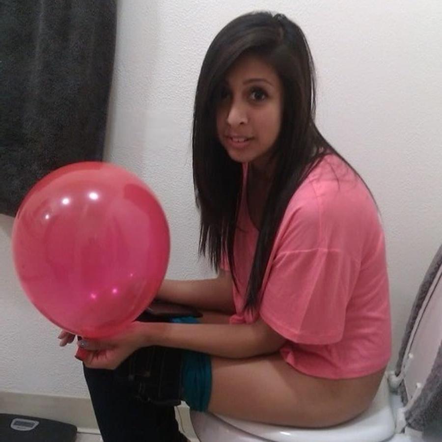 25P Caught Peeing Exposed and Humiliated 6