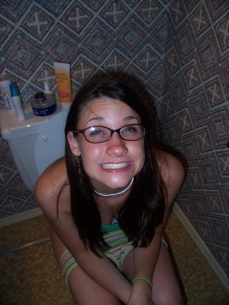25P Caught Peeing Exposed and Humiliated 6
