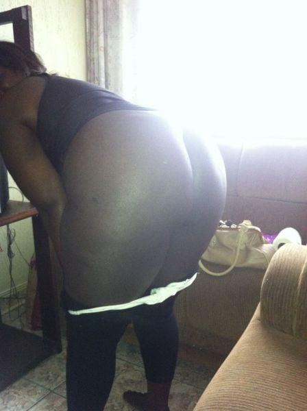 7P Fantastic Milf Black Ass