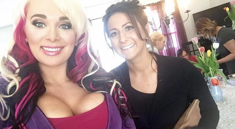 25P Smoking Hot Rachel and Tara From Illinois