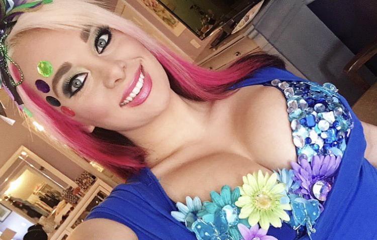 25P Smoking Hot Rachel and Tara From Illinois