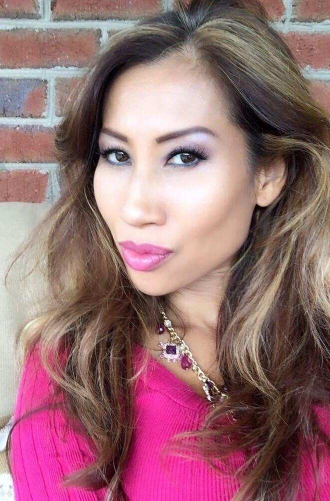 25P HOT Asian Trophy Wife From Bangkok Living in North Carolina