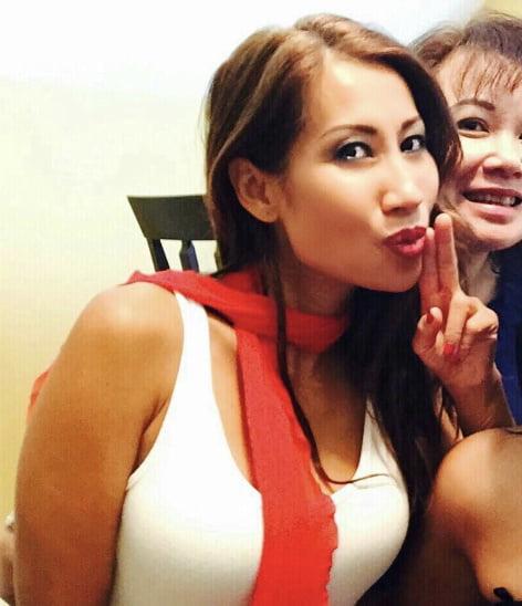 25P HOT Asian Trophy Wife From Bangkok Living in North Carolina