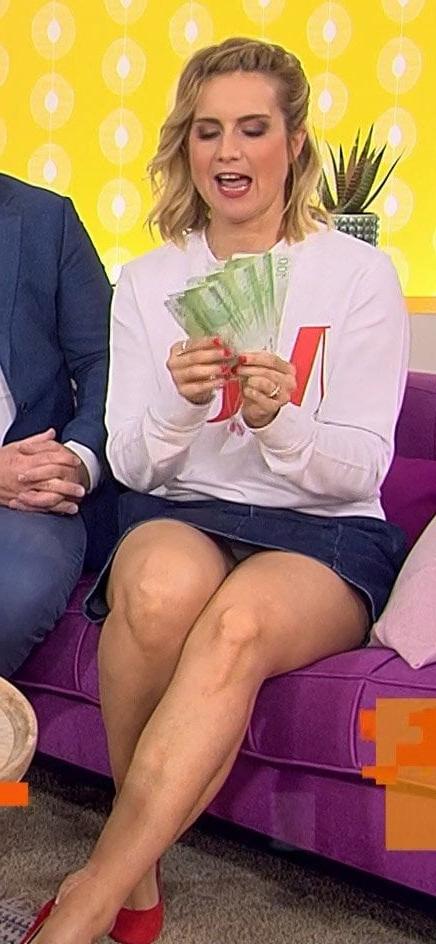 25P German TV Milf Susanna Ohlen
