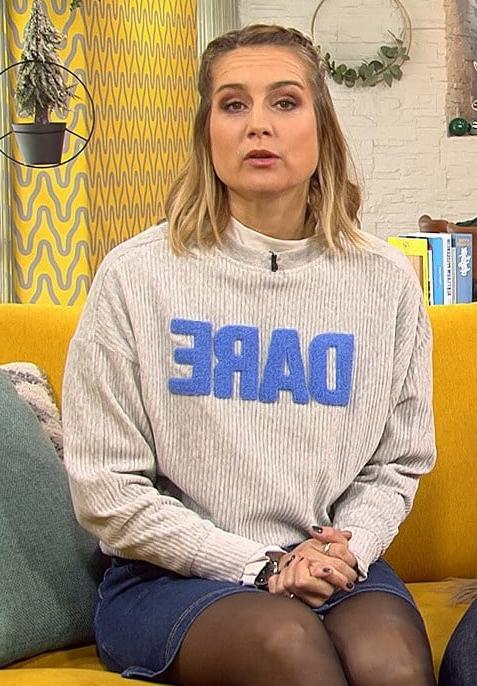 25P German TV Milf Susanna Ohlen