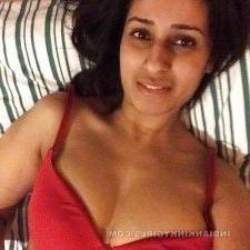 9P Indian GF nude selfies