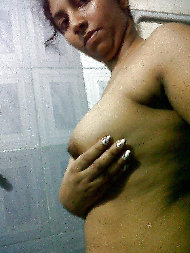 10P indian teen nude selfie
