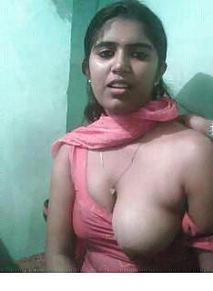 11P Sexy Indian Gals