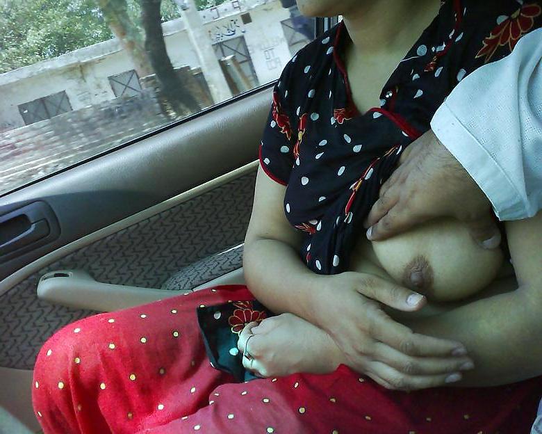 11P Sexy Indian Gals