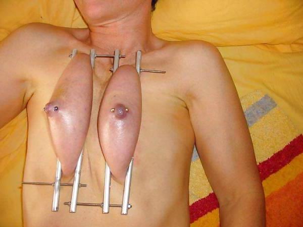 22P Tits in bondage
