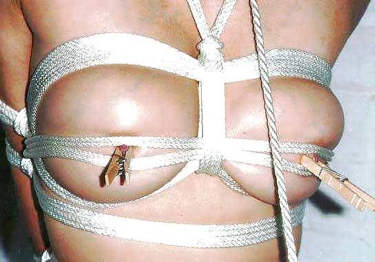 22P Tits in bondage