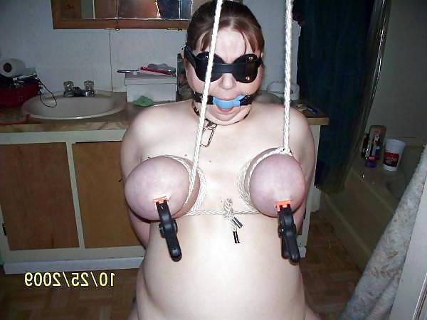 22P Tits in bondage