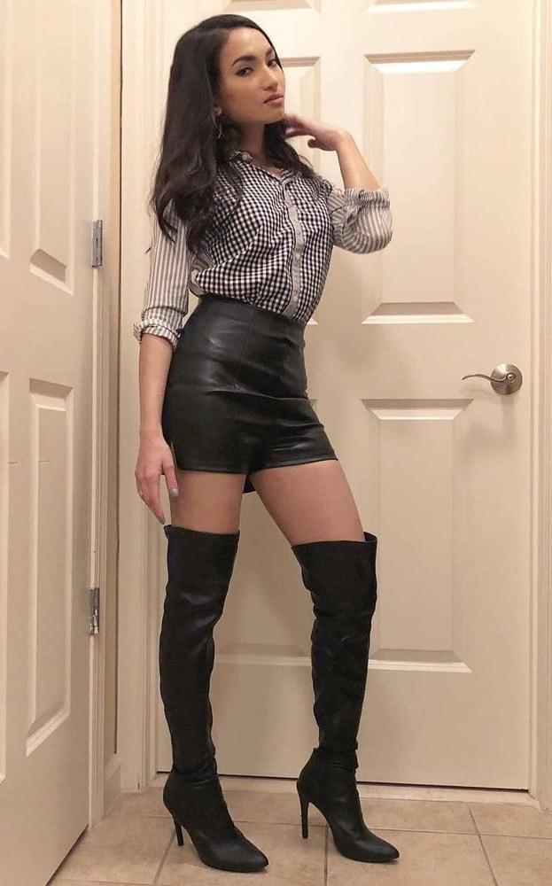 25P Would you let your sexy wife go out dressed like this?