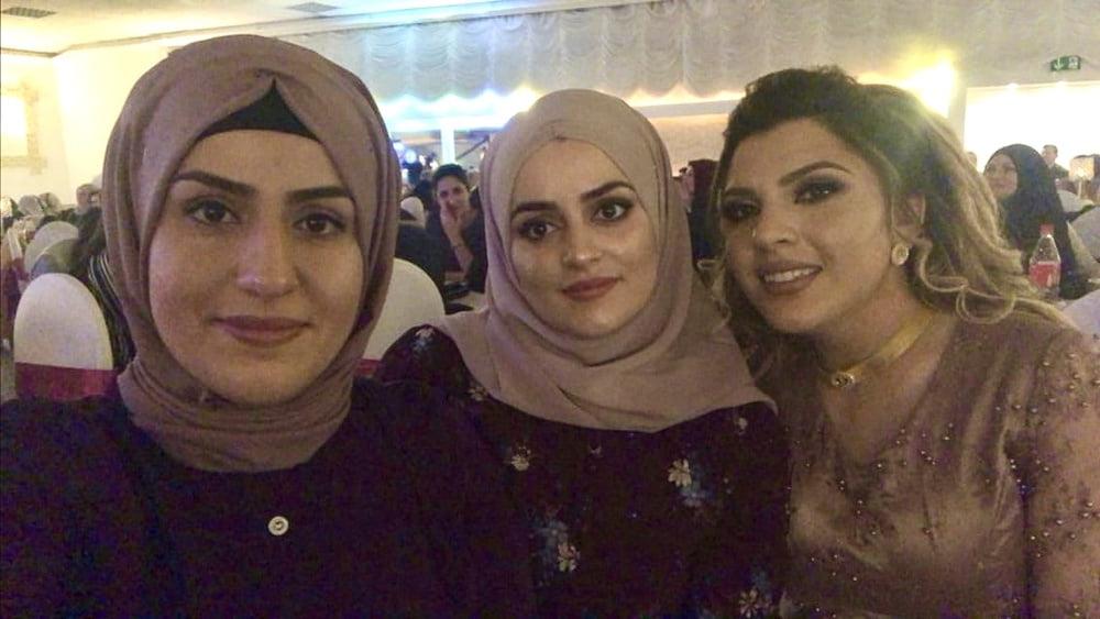 10P hijab Big ass girlfriend