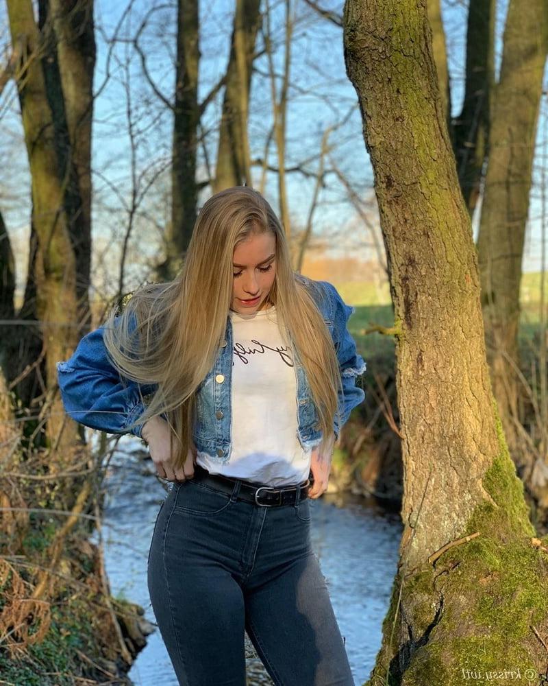 15P German teen slut Krissy